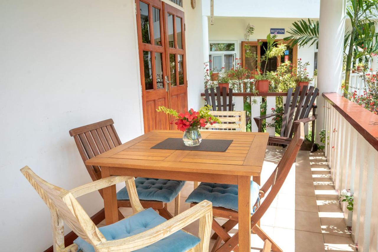 La Maison Hibiscus Self Catering Accommodation 보발롱 외부 사진