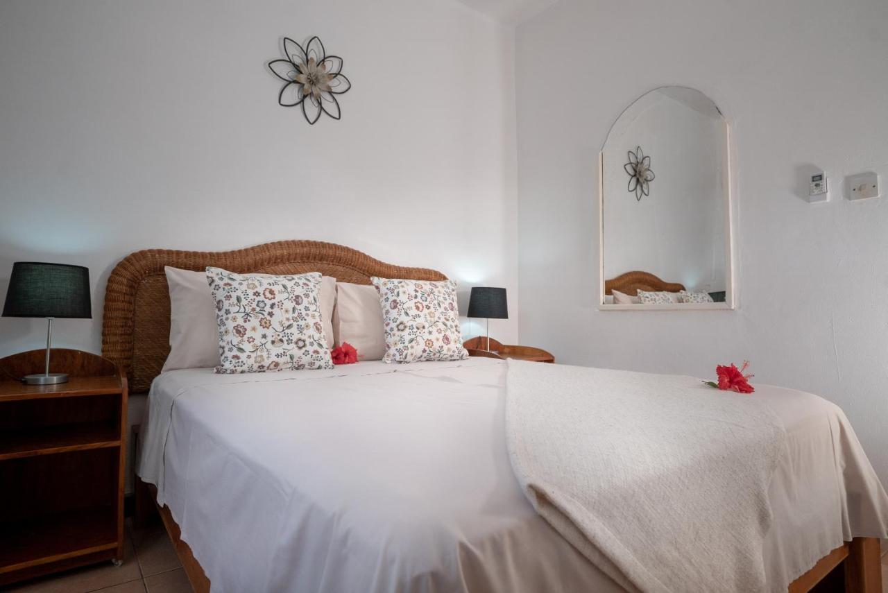 La Maison Hibiscus Self Catering Accommodation 보발롱 외부 사진