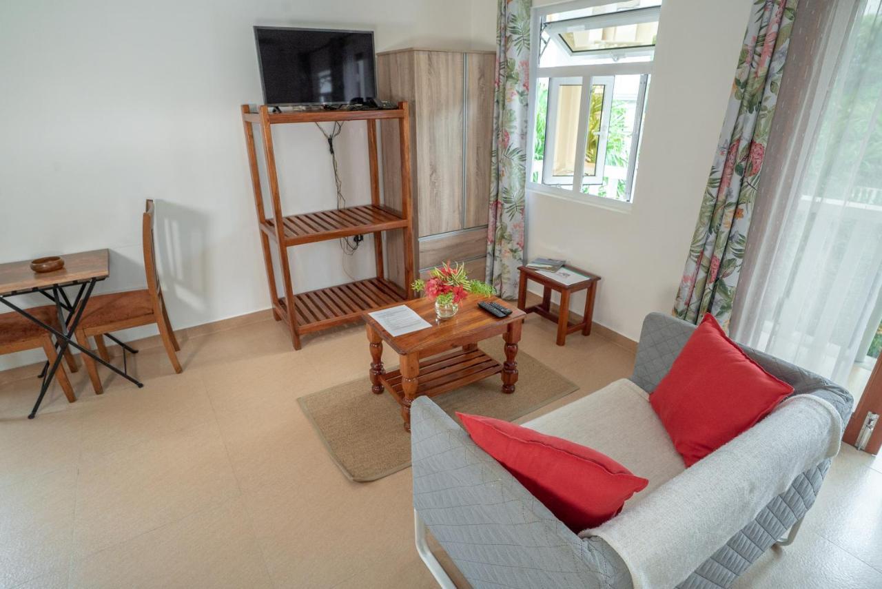 La Maison Hibiscus Self Catering Accommodation 보발롱 외부 사진