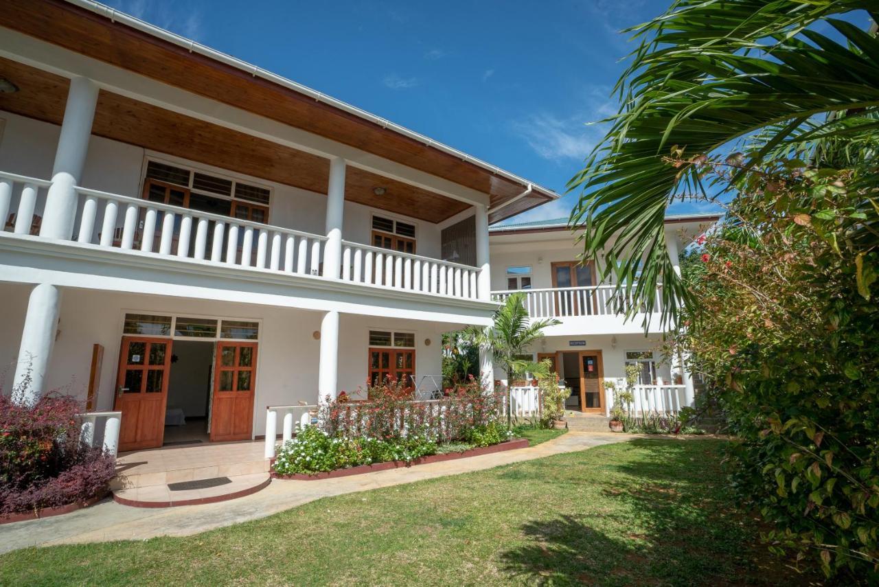 La Maison Hibiscus Self Catering Accommodation 보발롱 외부 사진
