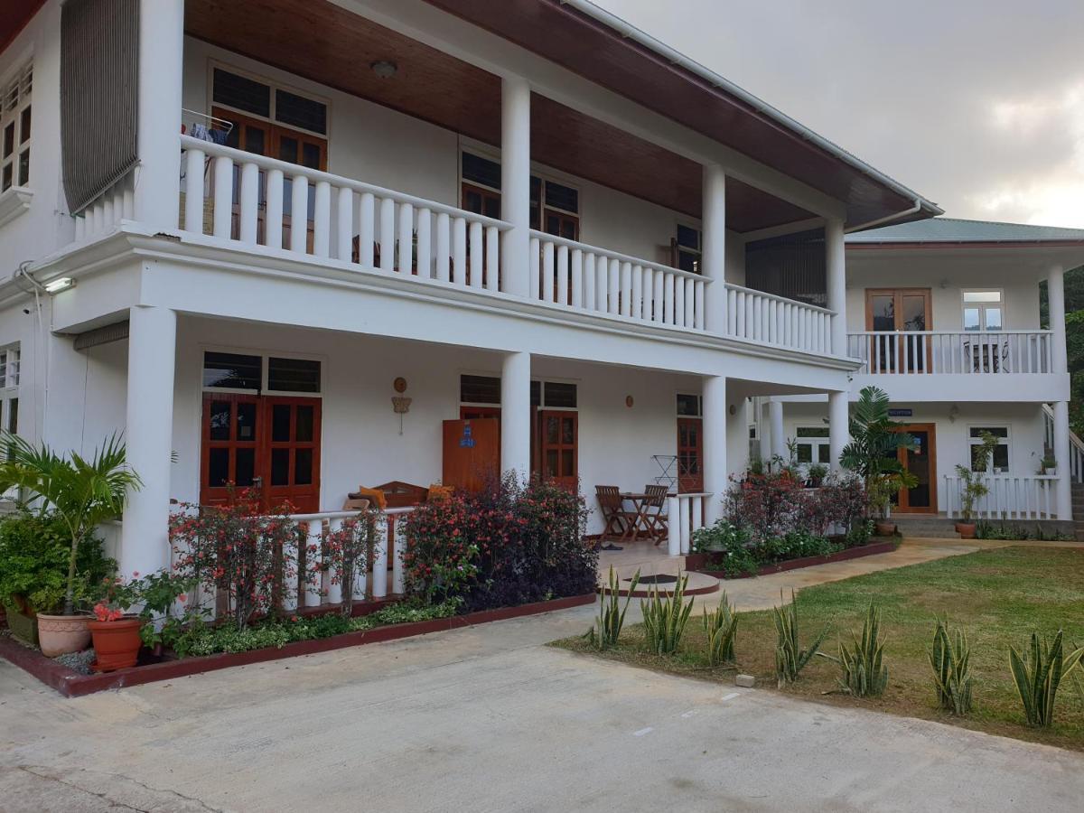 La Maison Hibiscus Self Catering Accommodation 보발롱 외부 사진