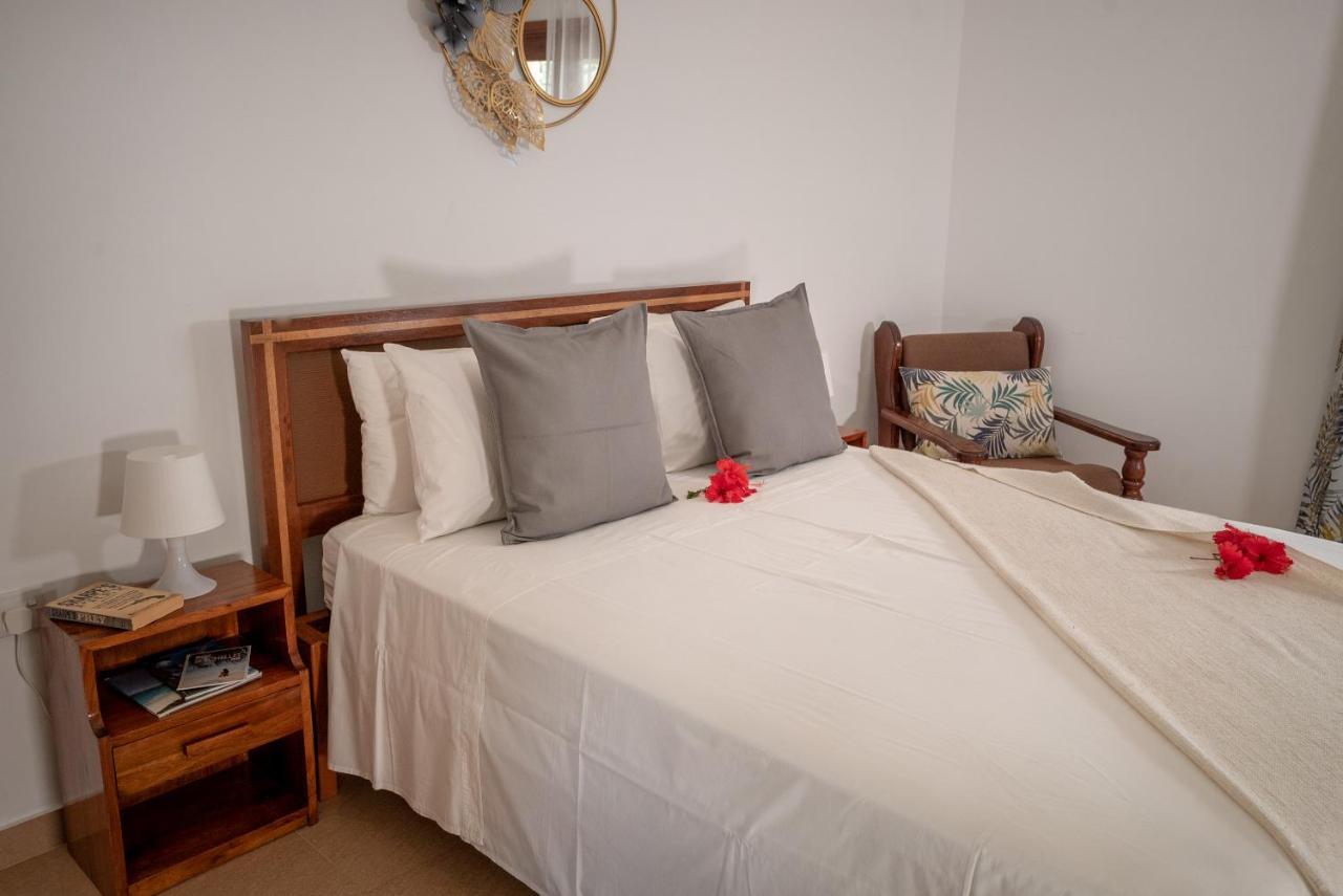 La Maison Hibiscus Self Catering Accommodation 보발롱 외부 사진