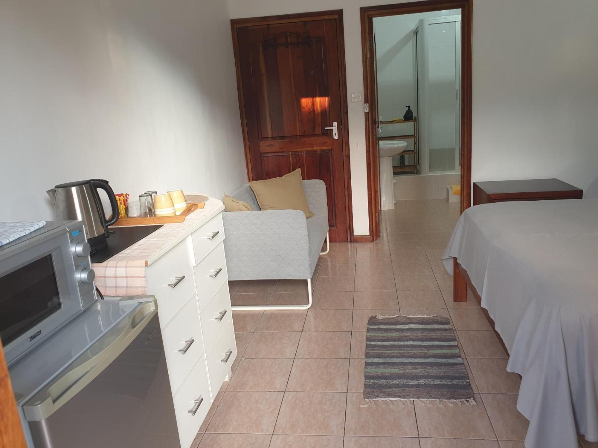 La Maison Hibiscus Self Catering Accommodation 보발롱 외부 사진